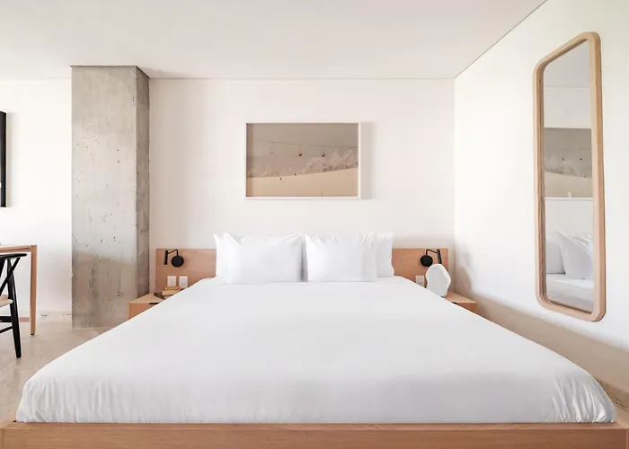 Par 502 Apartment *
